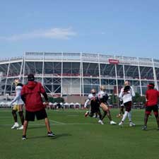 california allows fans in stadiums